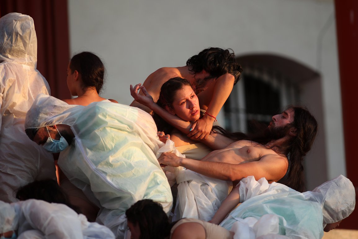 Laboratorio escénico de Movimiento Descascarades