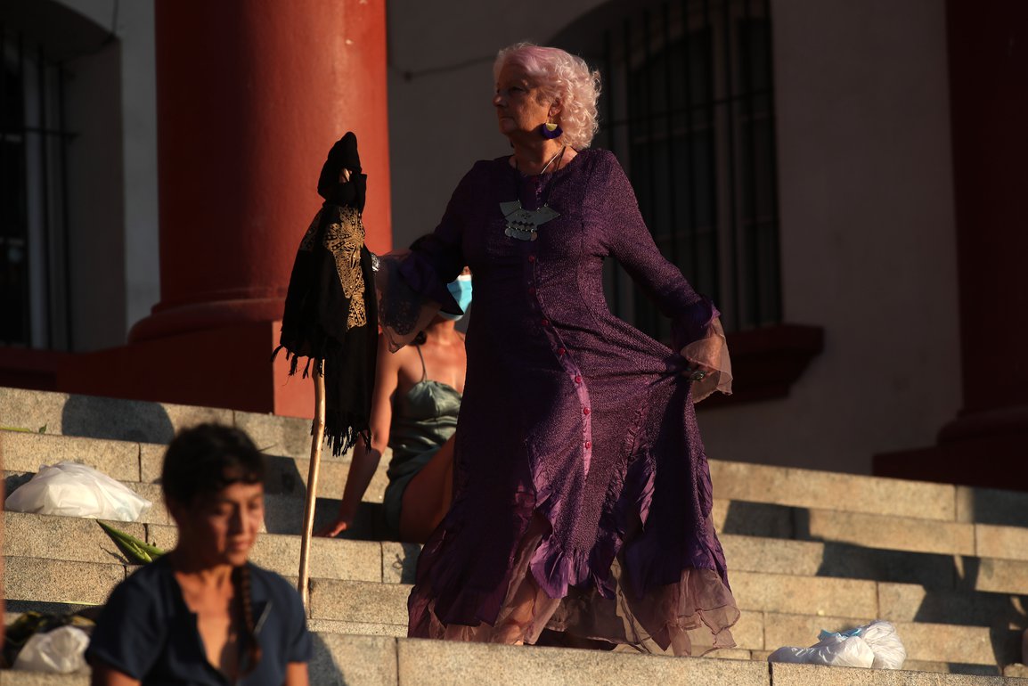 Laboratorio escénico de Movimiento Descascarades
