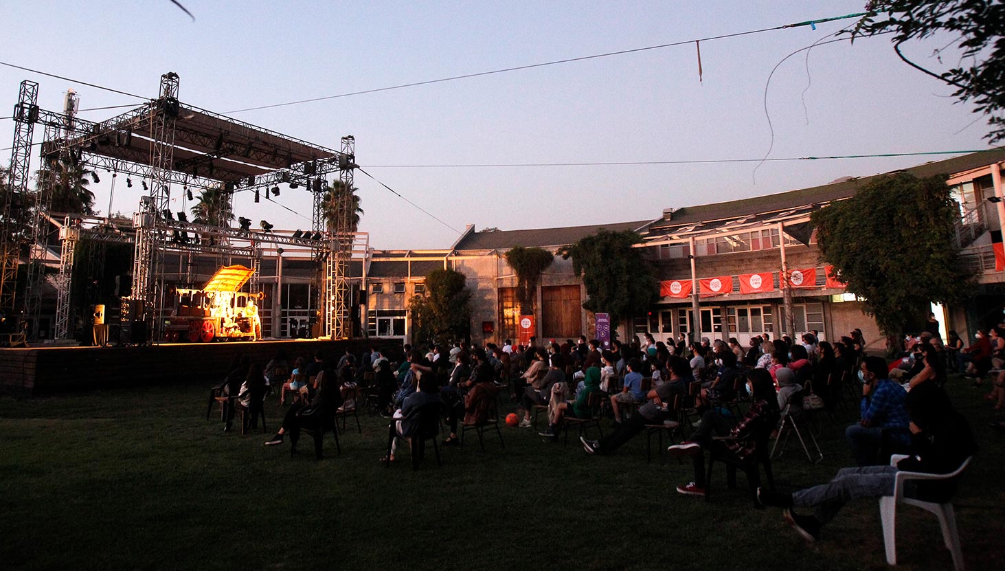Fundación Teatro a Mil Santiago A Mil